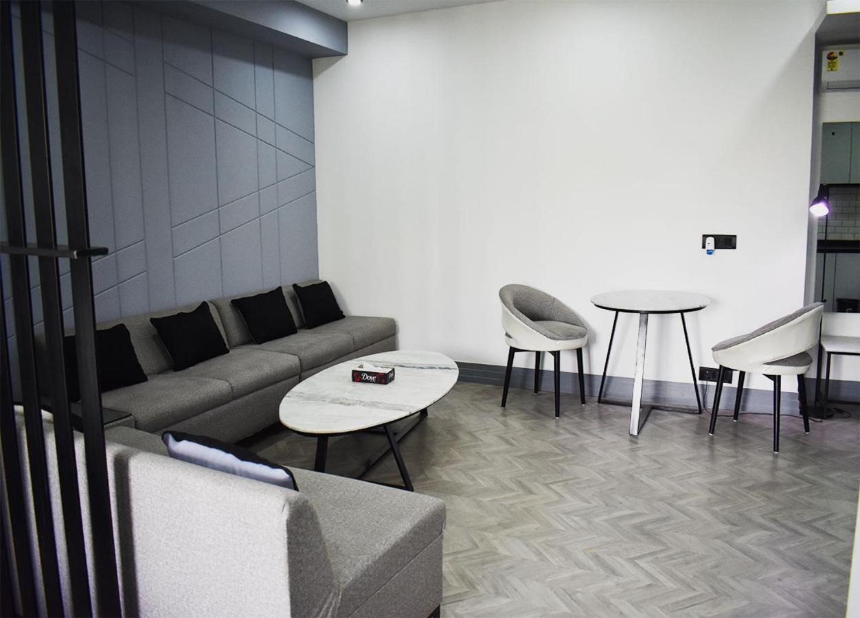 Bedchambers Serviced Apartments - Cyber City Gurgaon Exterior foto